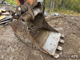Atlas 1304 w/ 1 backhoe bucket Low Hours!