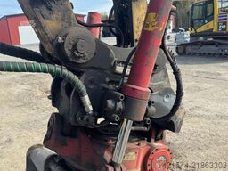 Komatsu PW160-8 Wheel Excavator with tilt and 2 buckets