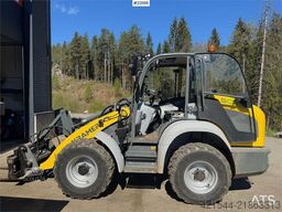 Kramer 5055E Wheel Loader with plow, pallet forks and 2 b