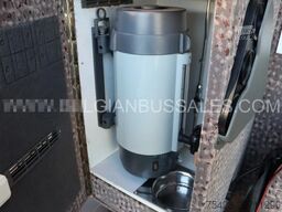 Van Hool T 915 Acron / Liftwagen