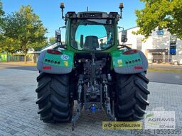 Fendt 724 VARIO S4 Profi Plus