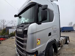 SCANIA S450