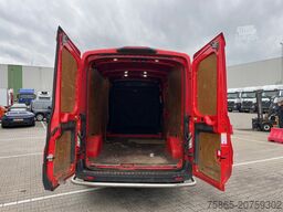 Ford Transit 2.0 TDCI Trend / Clutch Broken / 172 d...