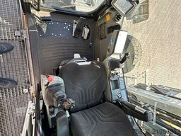 Liebherr LH 50 + GRAPPLE