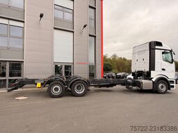 Mercedes-Benz Actros 2548 L 6x2 Containerpritsche Fassi F545R...
