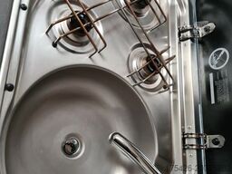 SUNLIGHT V 66 TV Sat Solar Navi