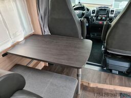 SUNLIGHT V 66 TV Sat Solar Navi