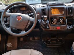 BÜRSTNER Lyseo TD 734 *Queensbett*Solar*CP+*TV*F-Träger*