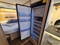 BÜRSTNER Lyseo TD 734 *Queensbett*Solar*CP+*TV*F-Träger*