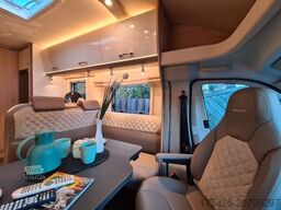 BÜRSTNER Lyseo TD 734 *Queensbett*Solar*CP+*TV*F-Träger*