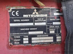 MITSUBISHI FD 35 Seitenschieber Zinken Gabel Kabine