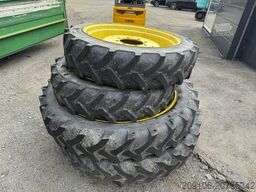 John Deere Reifen 270/80R32 x 270/95R44