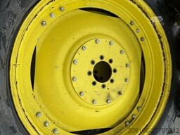 John Deere Reifen 270/80R32 x 270/95R44