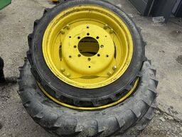 John Deere Reifen 270/80R32 x 270/95R44