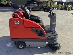 HAKO Jonas 980 V Kehrmaschiene Gas