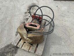 TAKEUCHI Martin Universalgreifer UG M04