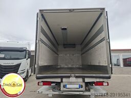 Renault D WIDE 18