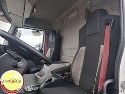 Renault D WIDE 18