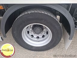 Renault D WIDE 18
