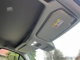 VOLKSWAGEN CRAFTER 2,0 TDI 4 MOTION SHZ KLIMA AHK NAVI