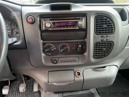 FORD Transit/mit Rollstuhl-Hebebühne