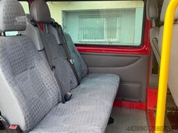 FORD Transit/mit Rollstuhl-Hebebühne