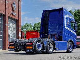 Volvo FH 13.500 Globetrotter XL 6x2 - Custom interior...