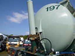 Feldbinder Powder tank alu 60 m3 (tipping)