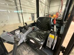 Kubota KX 016-4