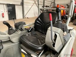 Takeuchi TB 225