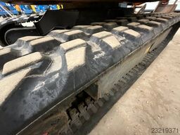 Kubota U 27-4