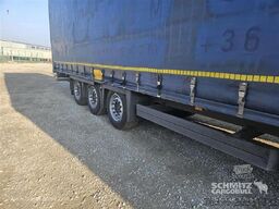 Schmitz Cargobull Semitrailer Curtainsider Mega