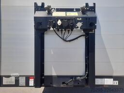 Schwarzmüller 3 Achs Standard 2xLiftachse Hubdach SAF TÜV9 26