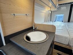 SUNLIGHT Cliff 590 4x4 Green Trek, Delta,Navi,AHK,Combi4D