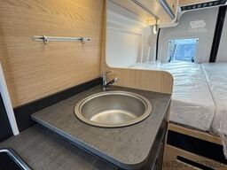 SUNLIGHT Cliff 590 4x4 Green Trek, Delta,Navi,AHK,Combi4D