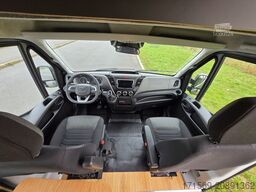 Iveco Daily 3.0 Wohnmobil, Ausbau 
