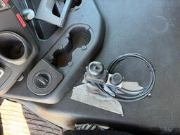 Mercedes-Benz Arocs 4848 8x8 tipper