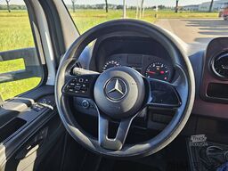 MERCEDES-BENZ SPRINTER 317 CDI 43 LAADKLEP