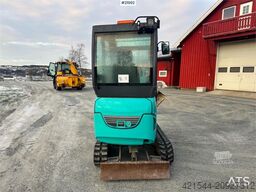 Kobelco SK18 Mini excavator w/ Powertilt, 3 buckets, rippe