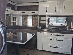 HOBBY Prestige 720 UKFe Autark, Combi 6 E