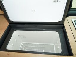 VANTOURER URBAN V-Klasse (01) Allrad, AHK, Markise