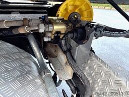 MAN TGS 33.470BL-KRANCONTAINER!!-FUNK-TOPZUSTAND