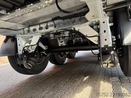 Kraker K-Force 92m3 NIEUW Zwart Liftas 10MM Vloer Alum...