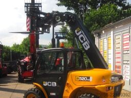 JCB 520 - 40 4WS 4x4x4 4m/1.8t vgl. 516