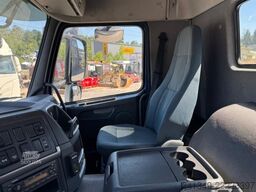 VOLVO FM-420 4x2