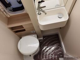 EURAMOBIL VAN 635 EB - MODELL 2026 - 140PS / OMATIK