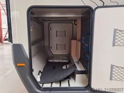 EURAMOBIL XTURA 686 EF / MODELL 2026 /4x4 /TOP-AUSSTATTUNG