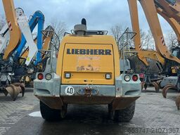 Liebherr L566