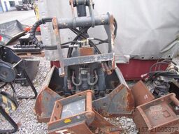  Tieflöffel Grabenräumwanne 2-Schalengreifer