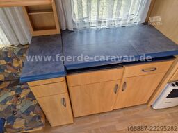 HOBBY De Luxe 495 UB Querbett - Nr. 104  (7)
